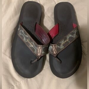 Coach flip flops 7.5
